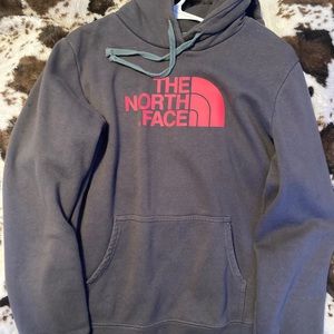 Women’s the north face hoodie